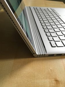 Surface Book Gelenk Dynamic Fulcrum Hinge